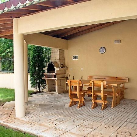 Luxury Seaview 2-Bedroom Apartments Blue Elephant Balchik Esterno foto