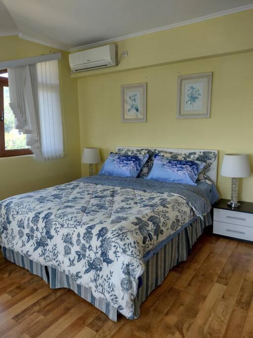 Luxury Seaview 2-Bedroom Apartments Blue Elephant Balchik Esterno foto