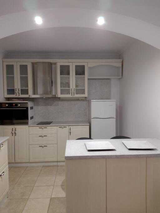 Luxury Seaview 2-Bedroom Apartments Blue Elephant Balchik Esterno foto