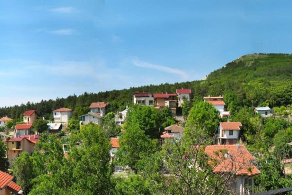 Luxury Seaview 2-Bedroom Apartments Blue Elephant Balchik Esterno foto